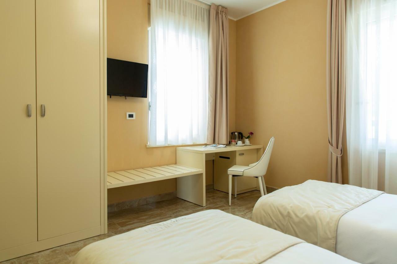 Aurum Suites Пескара Экстерьер фото